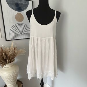Lulu’s Rhiannon lace dress - Ivory